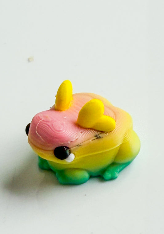 Mini Magical Frog - Slight colour Imperfection on body
