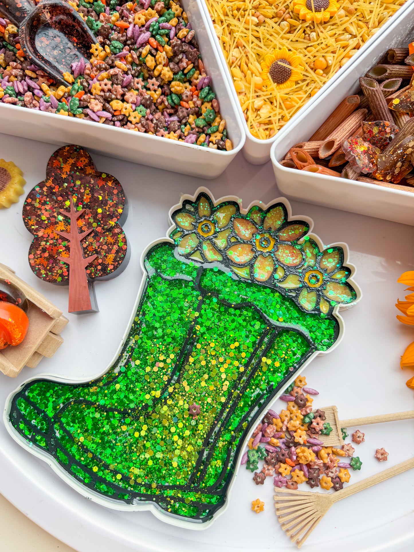 Gardening Wellies Sensory Tinker Tray