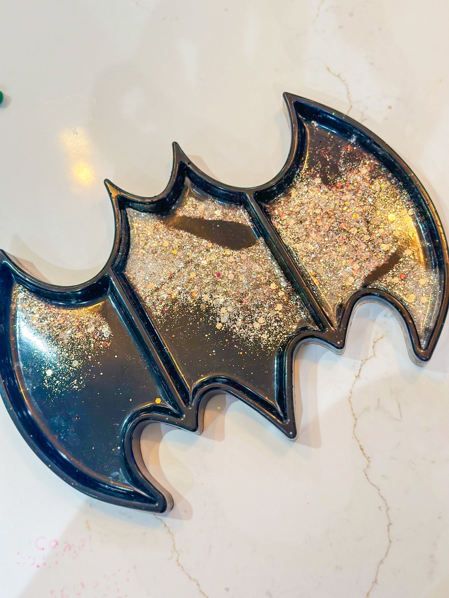 Large bat tinker tray