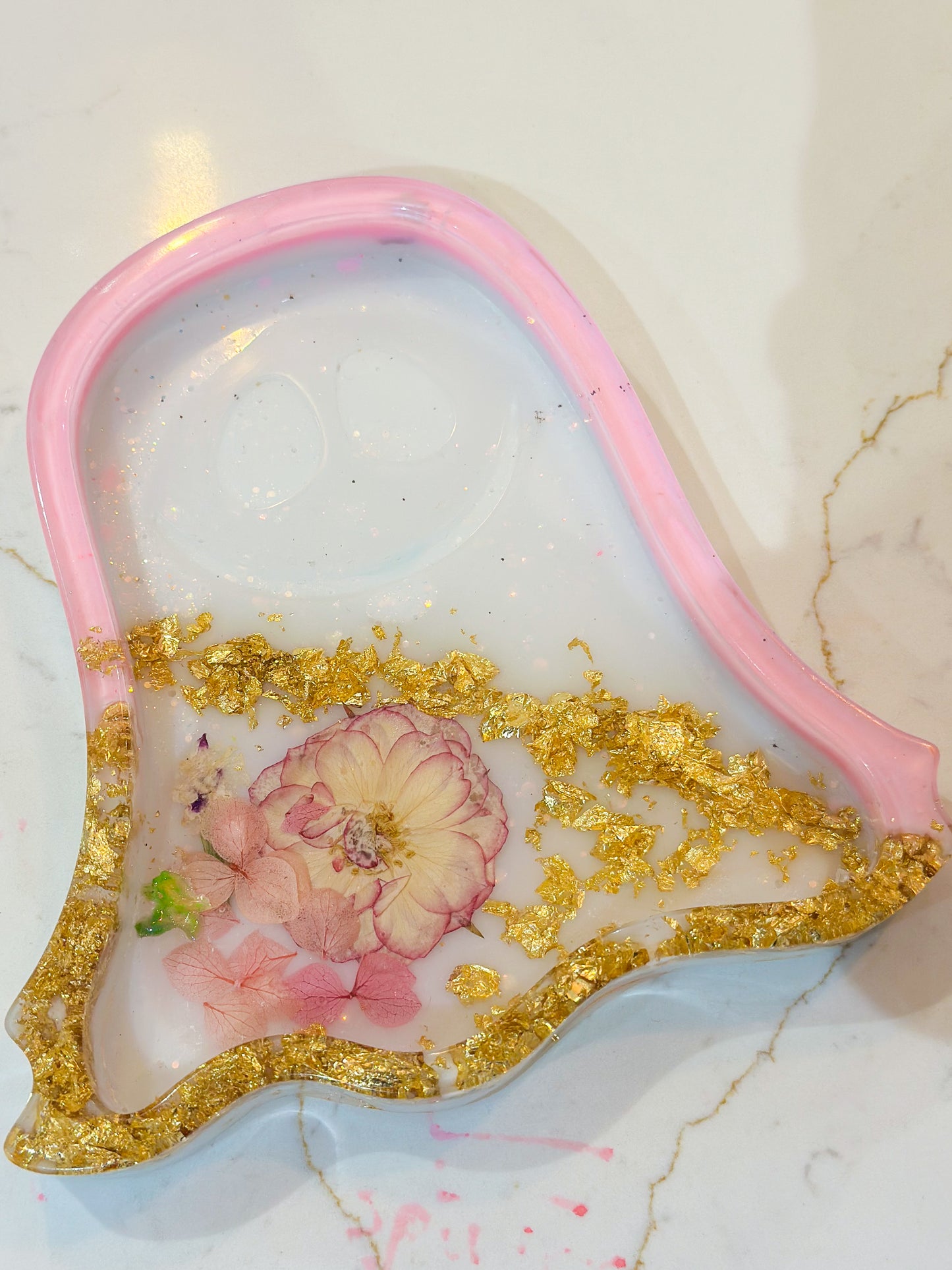 Pretty ghost tinker tray