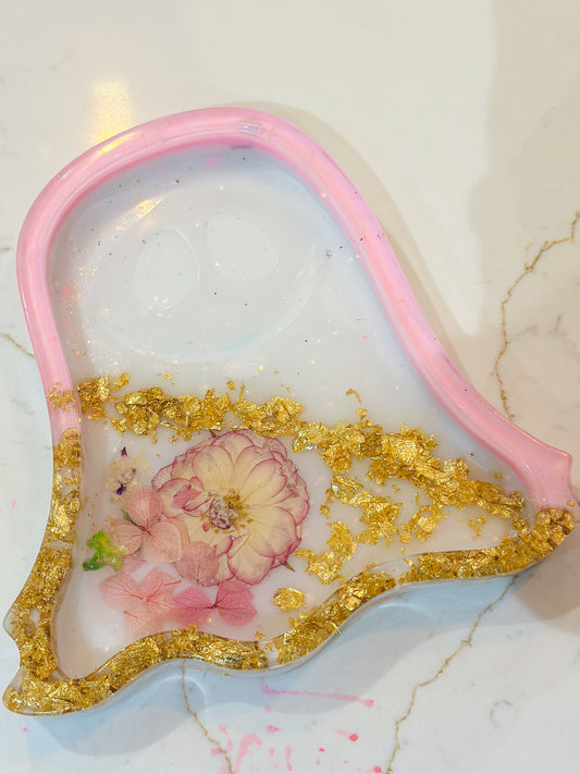 Pretty ghost tinker tray