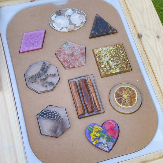 Natural or White Plain Shape Puzzle Trays for Flisat Table