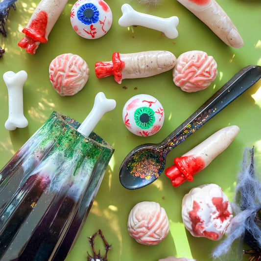 Mix of Gorey Witches Potion Ingredients