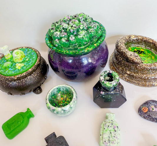 Eerie Elixir Trinkets