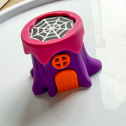Haunted Tree Trinket (slight imperfection on front)