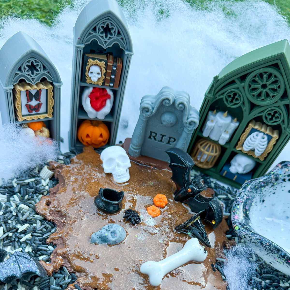 Gothic Clicky Fidget Shelves