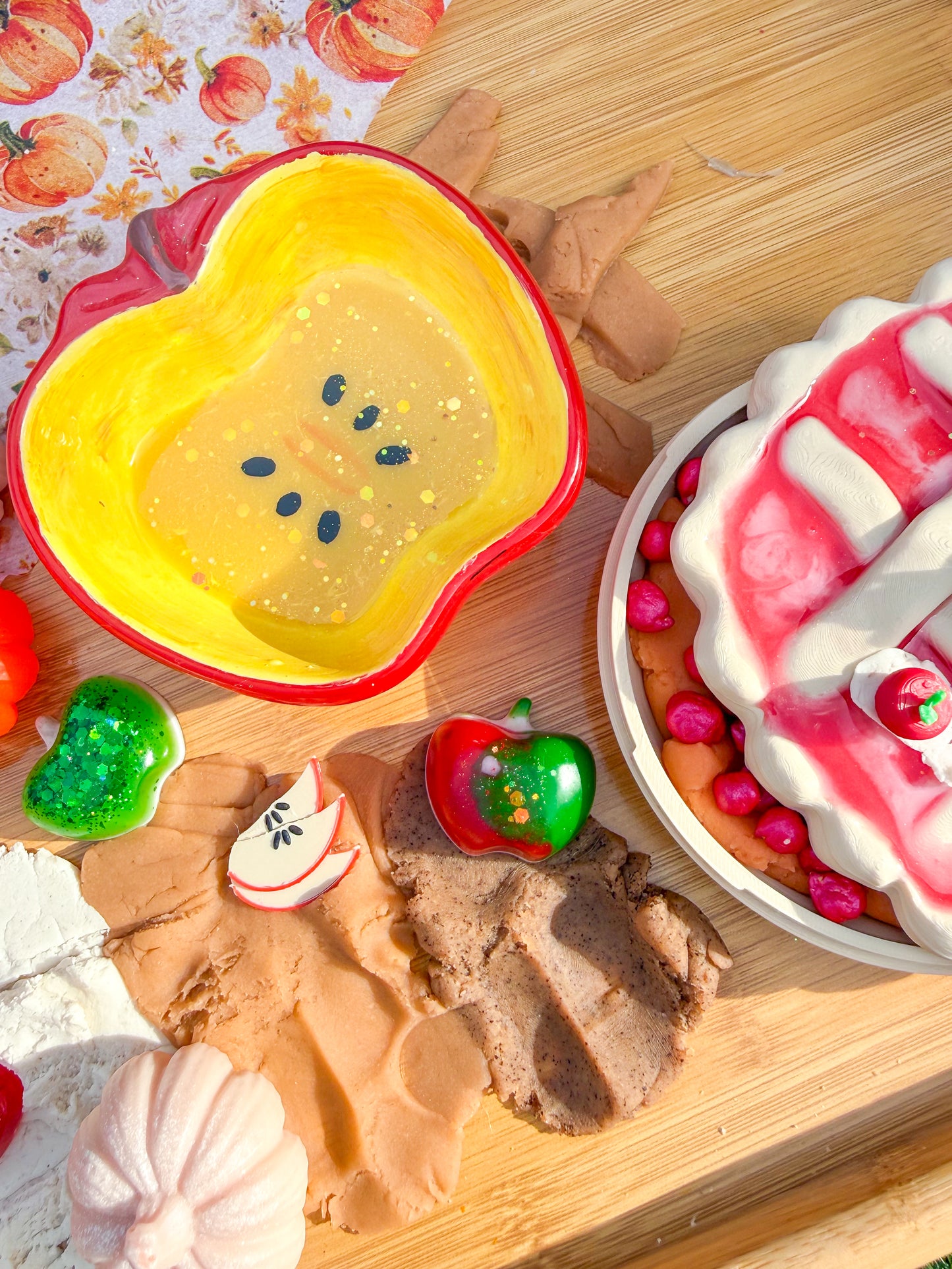 Apple Pie Play Dish