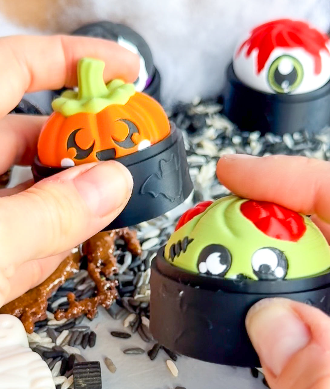 Creepy 👻 Clicky 🎃 Mystery Dumplings