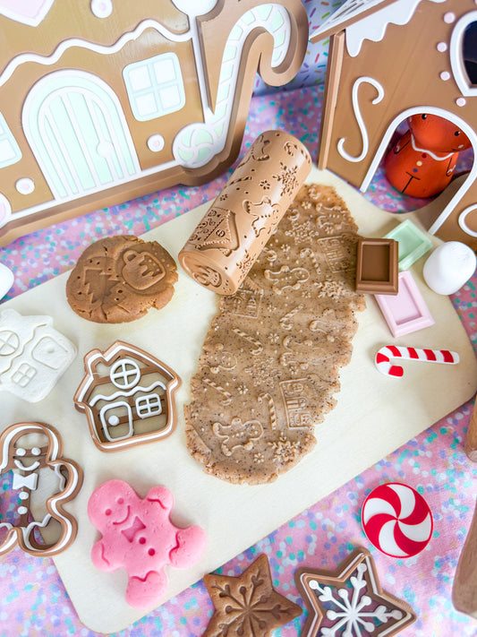 Gingerbread Playdough Kit