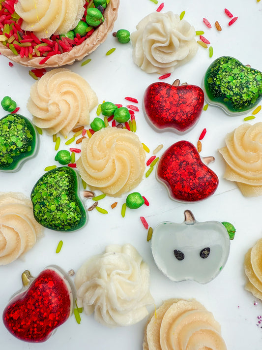Apples and Cream Swirl Loose Parts