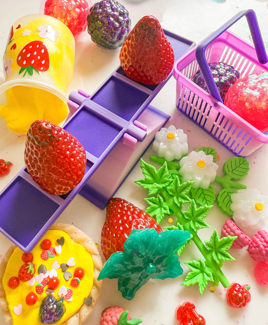 Brambles and Berries Sensory Kit